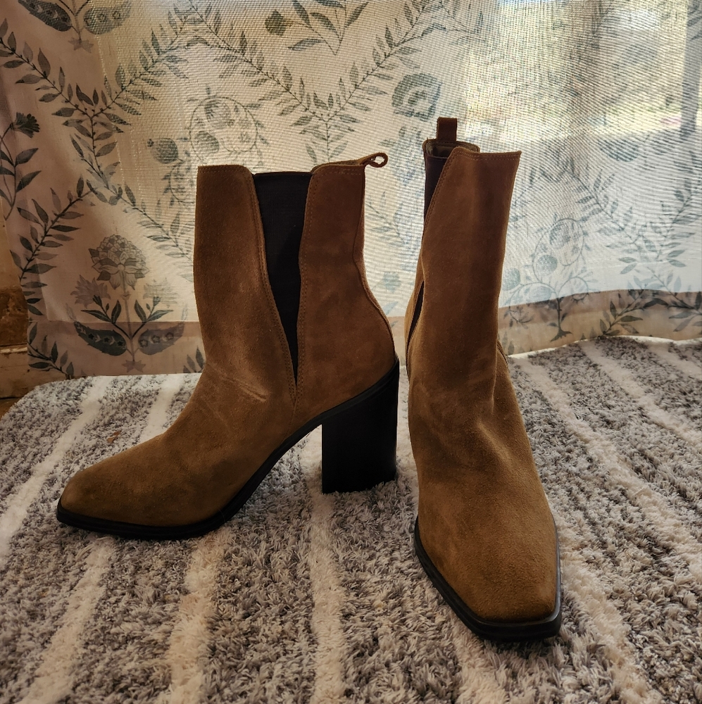Marc Fisher Brown Suede Heeled Boots
